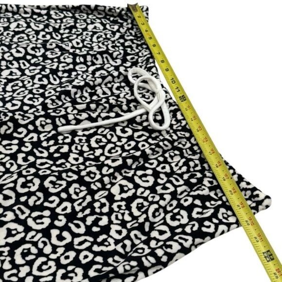 NEW Anne Klein White and Black Cheetah Animal Print Pajama Set Cozy Holiday 3X - Picture 6 of 10